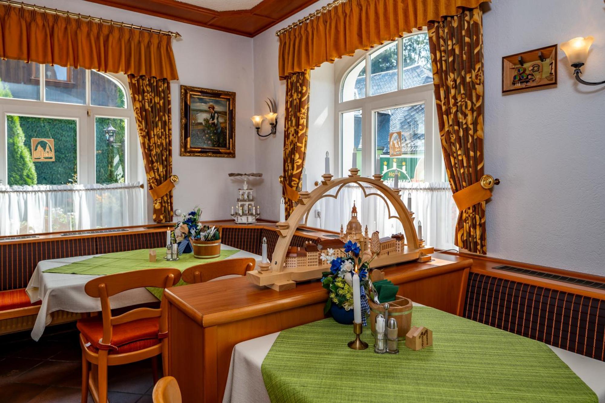 Hotel Seiffener Hof*** Bagian luar foto